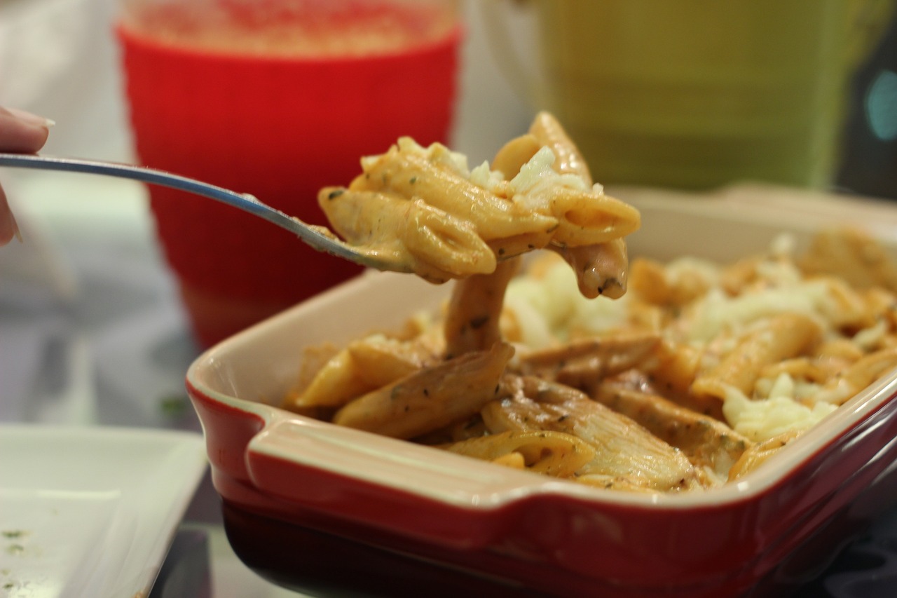 透明与信任，如何避免美食店隐瞒堂食导致疫情扩散